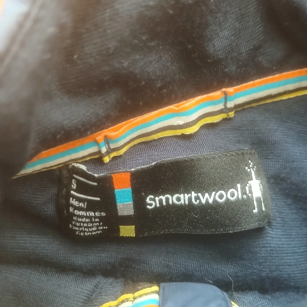 Smartwool Navy and Green  Quilted Vest  Men's Small M EUC
